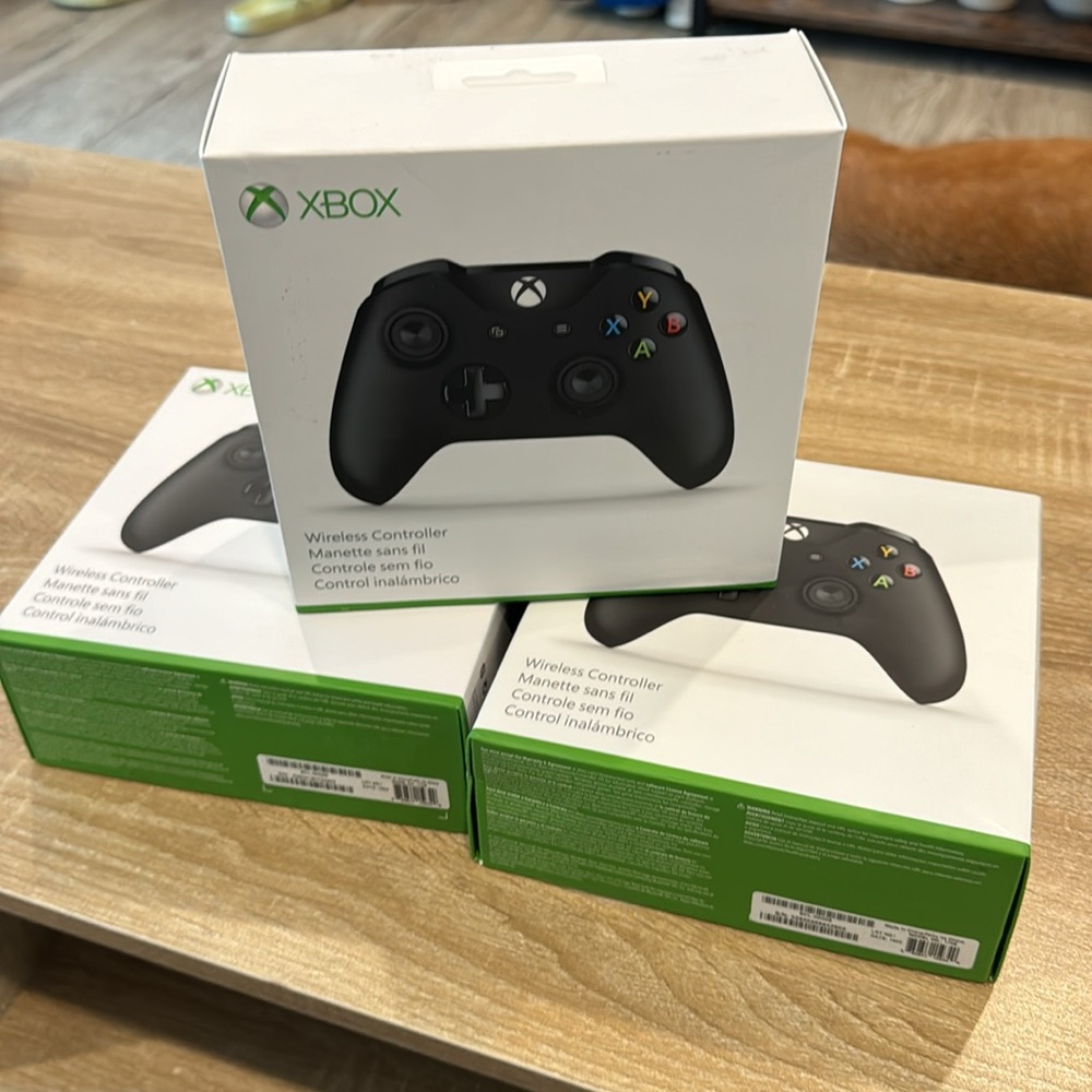 XBOX wireless controller - Picture 6 of 6